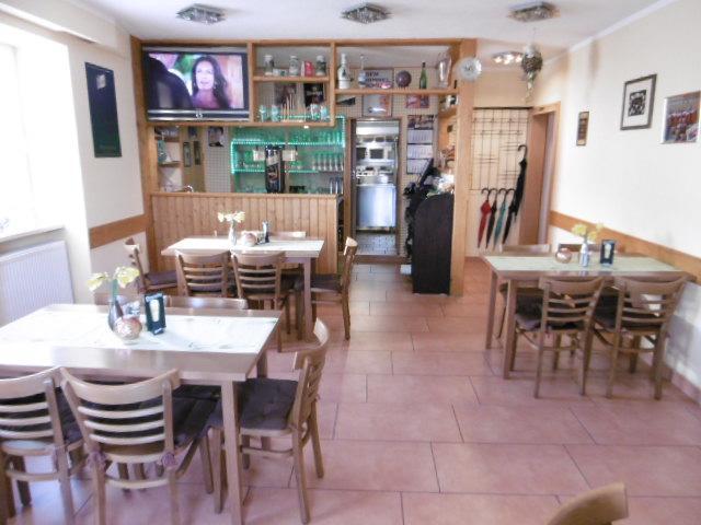 Gasthaus ,,Zum Schwarzen Baer" Gusten Eksteriør bilde
